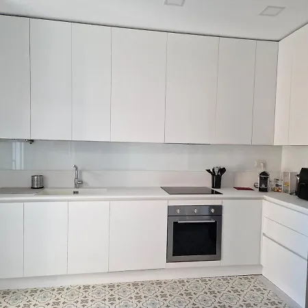 Tassoni 82 - In The Center With Sea View شقة *