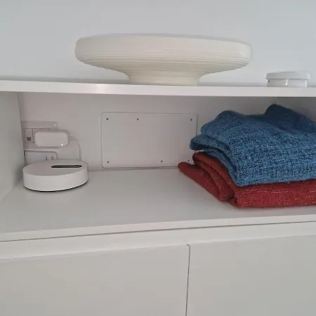 Tassoni 82 - In The Center With Sea View شقة